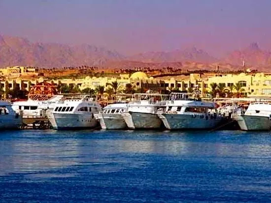 Курортный комплекс Tia Heights Makadi Bay