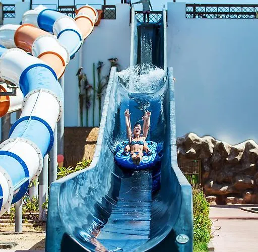 Курортный комплекс Tia Heights Makadi Bay 5*