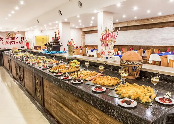 Tia Heights Makadi Bay Курортный комплекс 5*