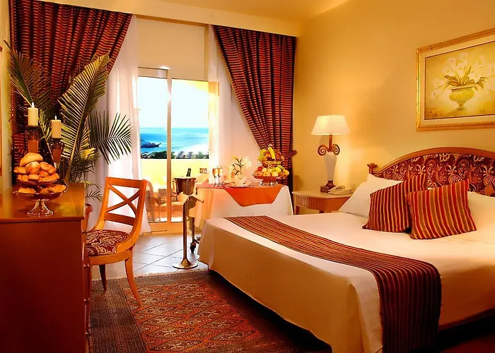 Курортный комплекс Tia Heights Makadi Bay
