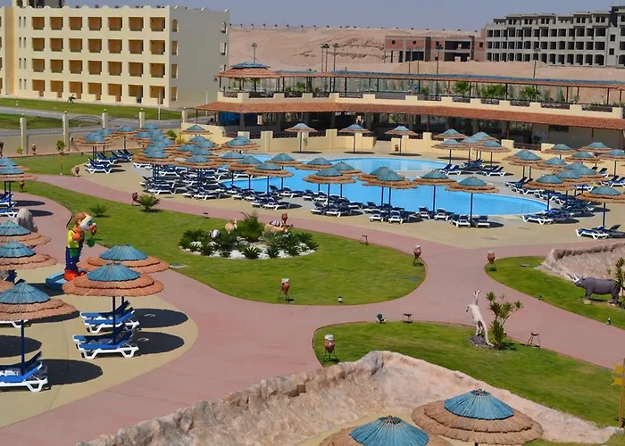 Tia Heights Makadi Bay Курортный комплекс 5*